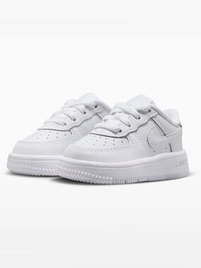 Nike Kids White Low-Top Sneakers - Classic All-White Style